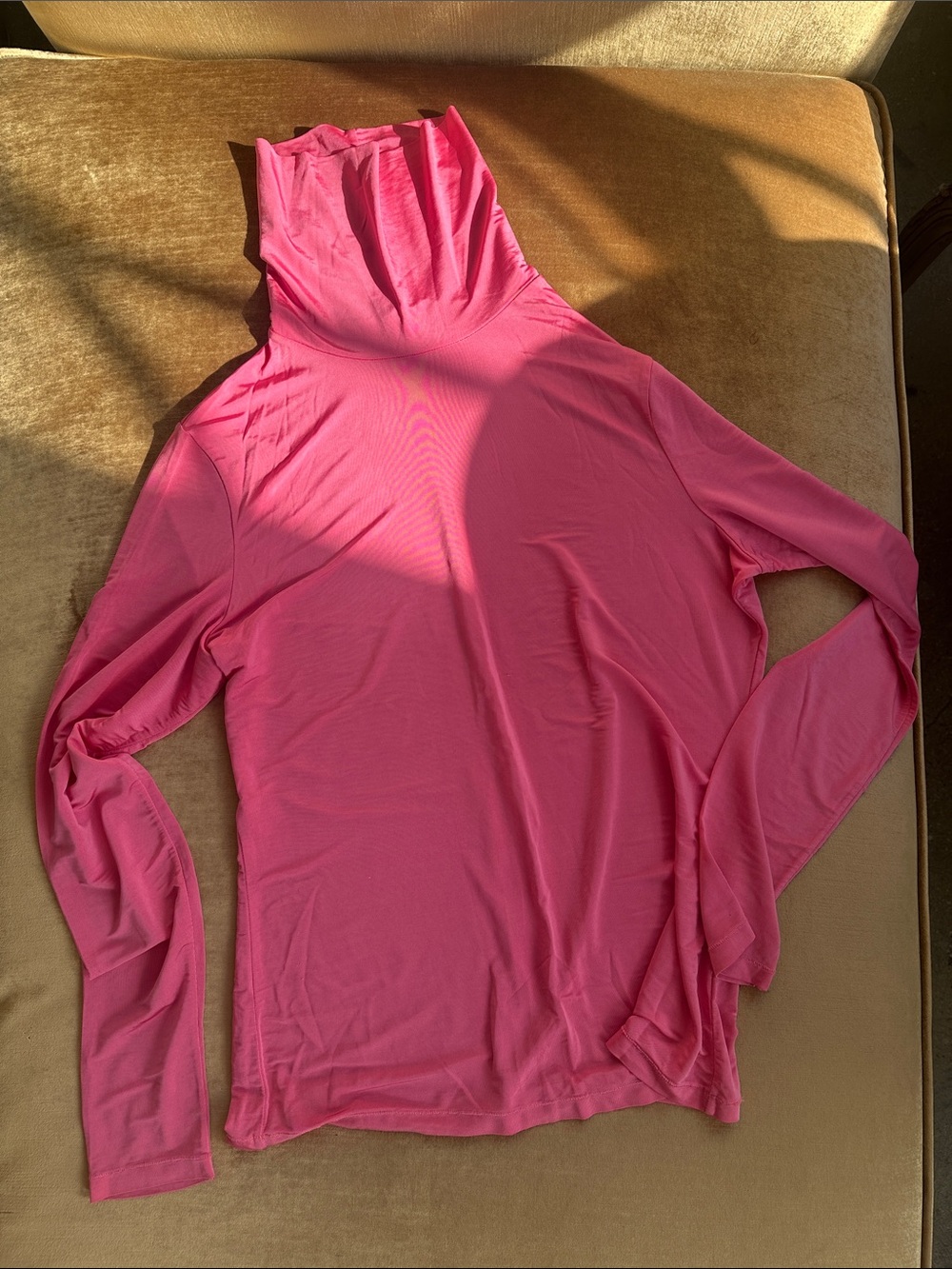 Pink Satiny Viscose Turtleneck M sz Beautiful Vintage Soft Fabric 70s style